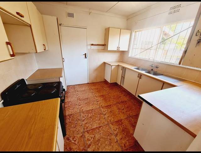 3 BEDROOM PROPERTY TO RENT IN MINNEBRONNE